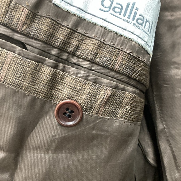 Men's Brown Plaid Blazer - Picture 3 of 3